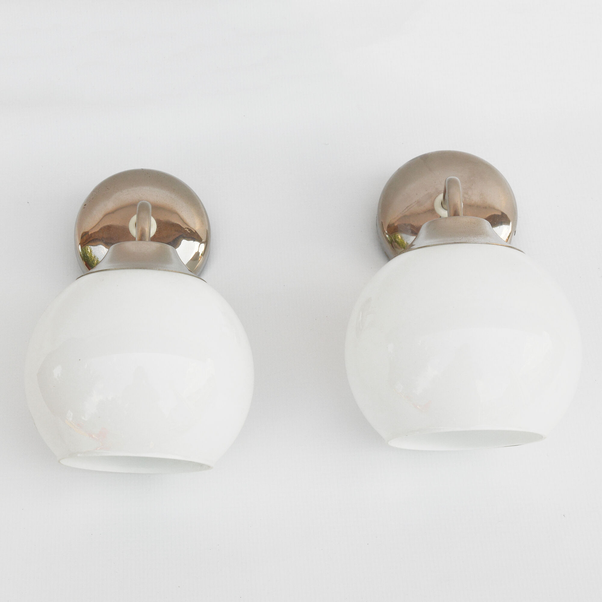 Pair of VEB Vereinige Gorlitz sconces, Germany in the 1950s