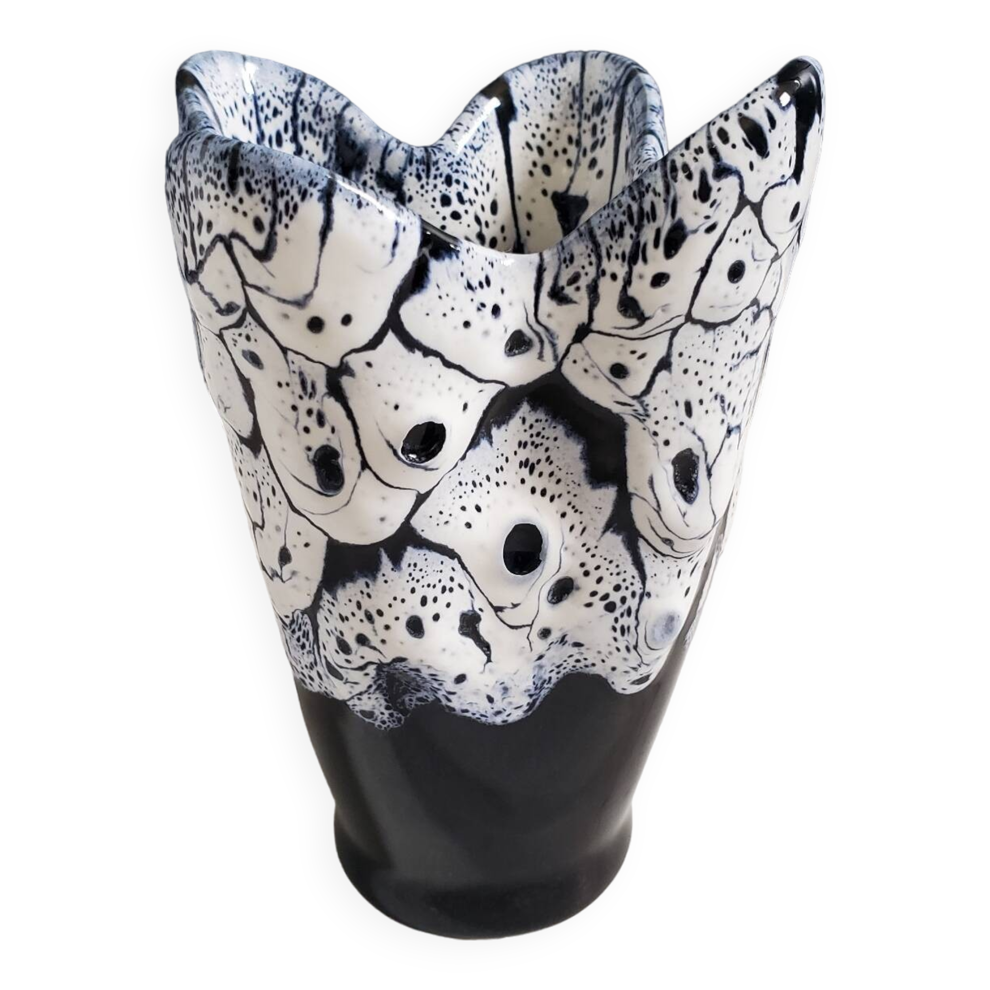 Ceramic vase called Fat Lava