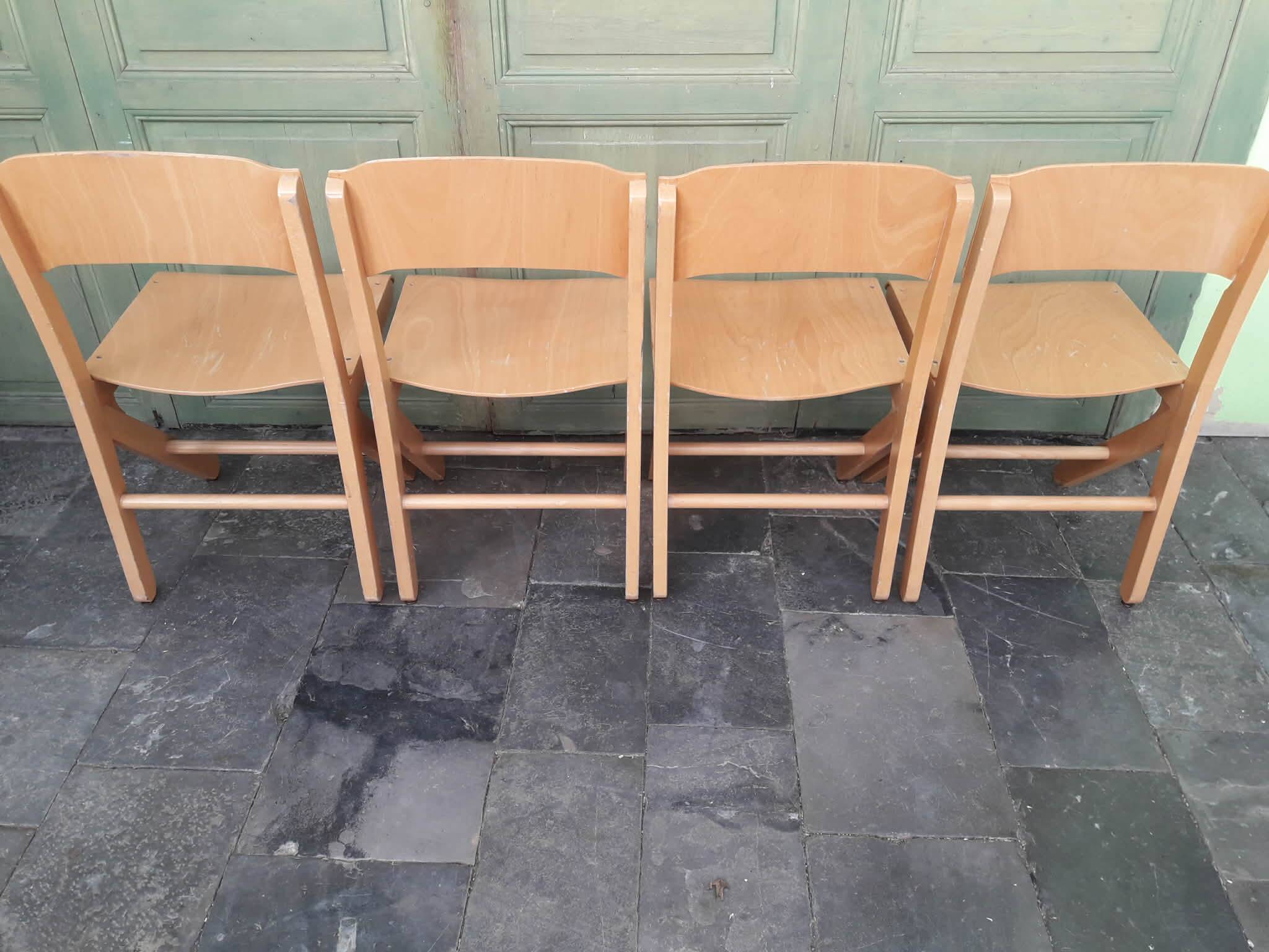 Set of 4 BAUMANN chairs, series K, late 80s to early 90s.
