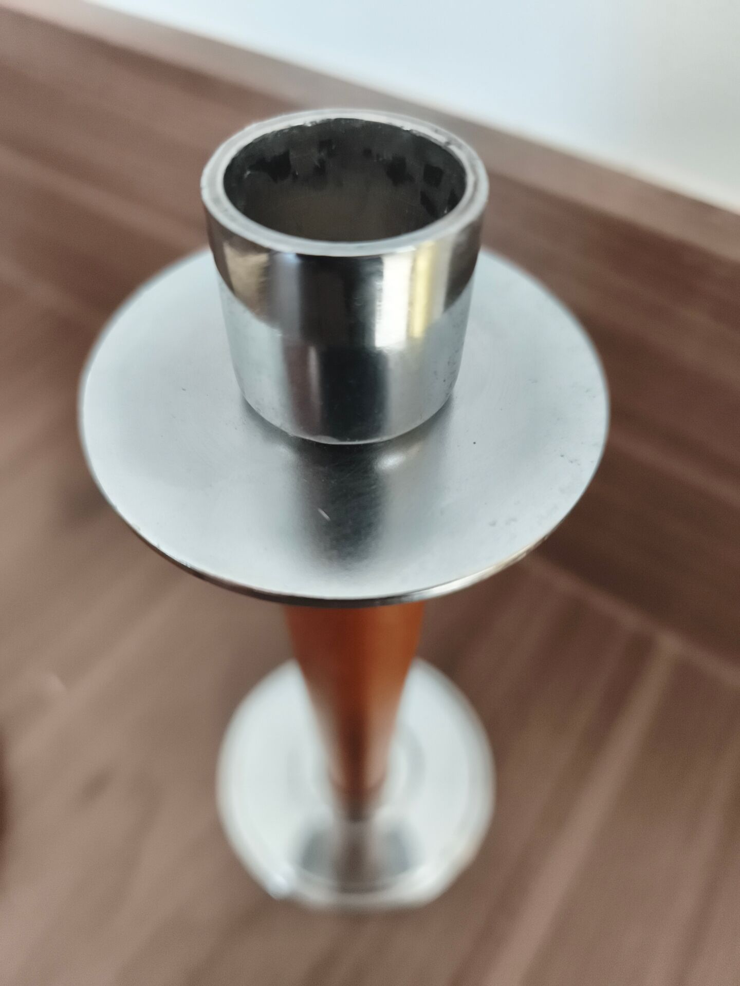 Candle holder and tealight holder.