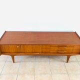 Scandinavian bass line in teak 1960