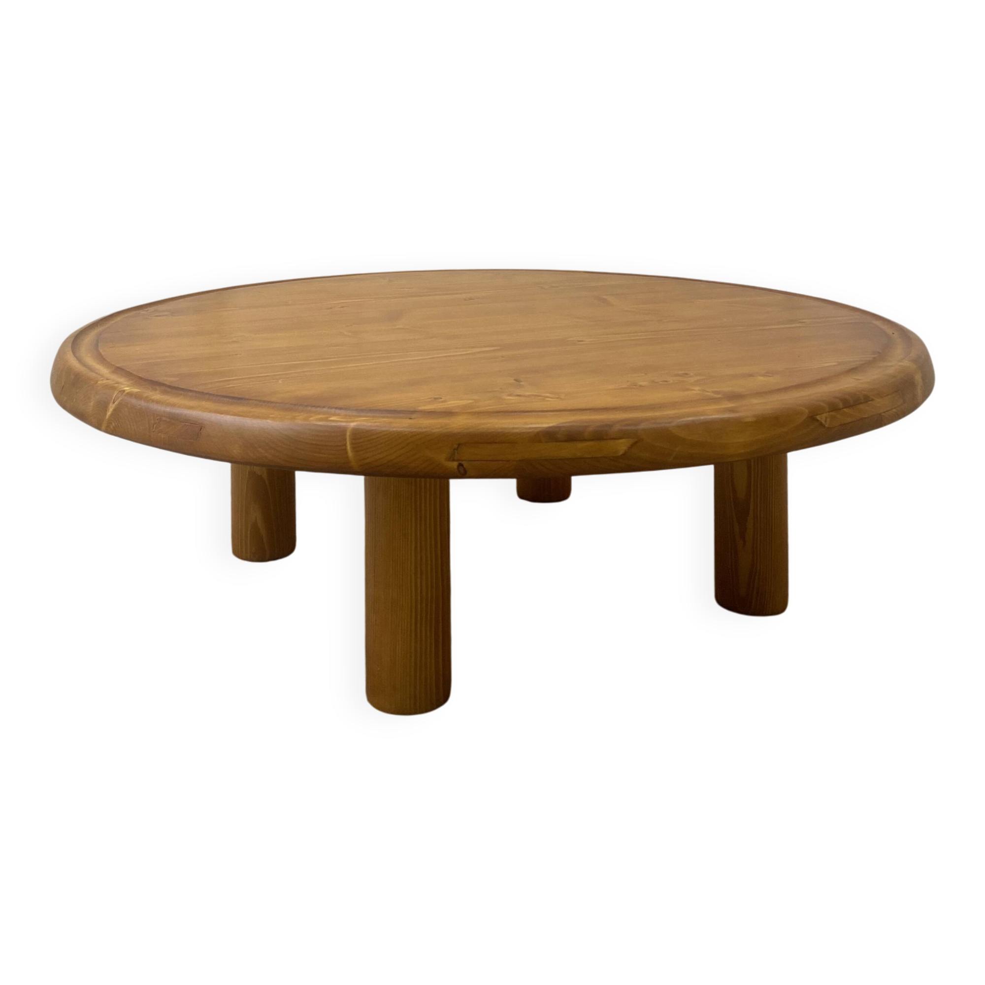 Round Pine Coffee Table in the style of Charlotte Perriand for Les Arcs,