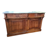 Coffee counter with zinc tray