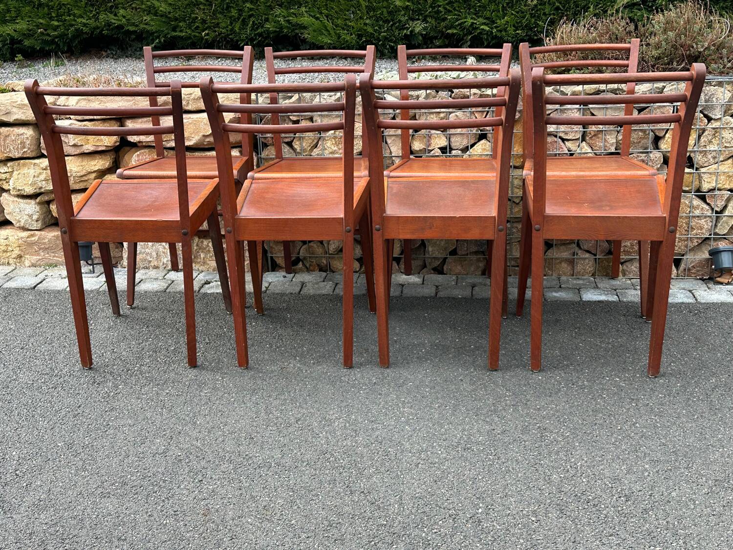 Suite de  8 chaises de Bistrot vintage années 1960