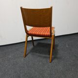 Stacking chair