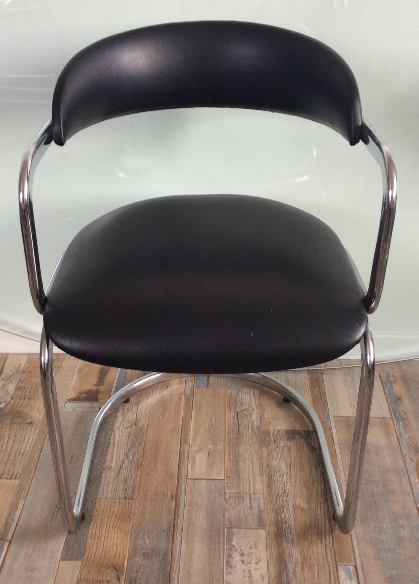 Cobra chair from the 70s