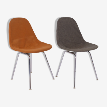 Pair of DKX 1 Wire Chairs by Charles & Ray Eames, Herman Miller, 1952