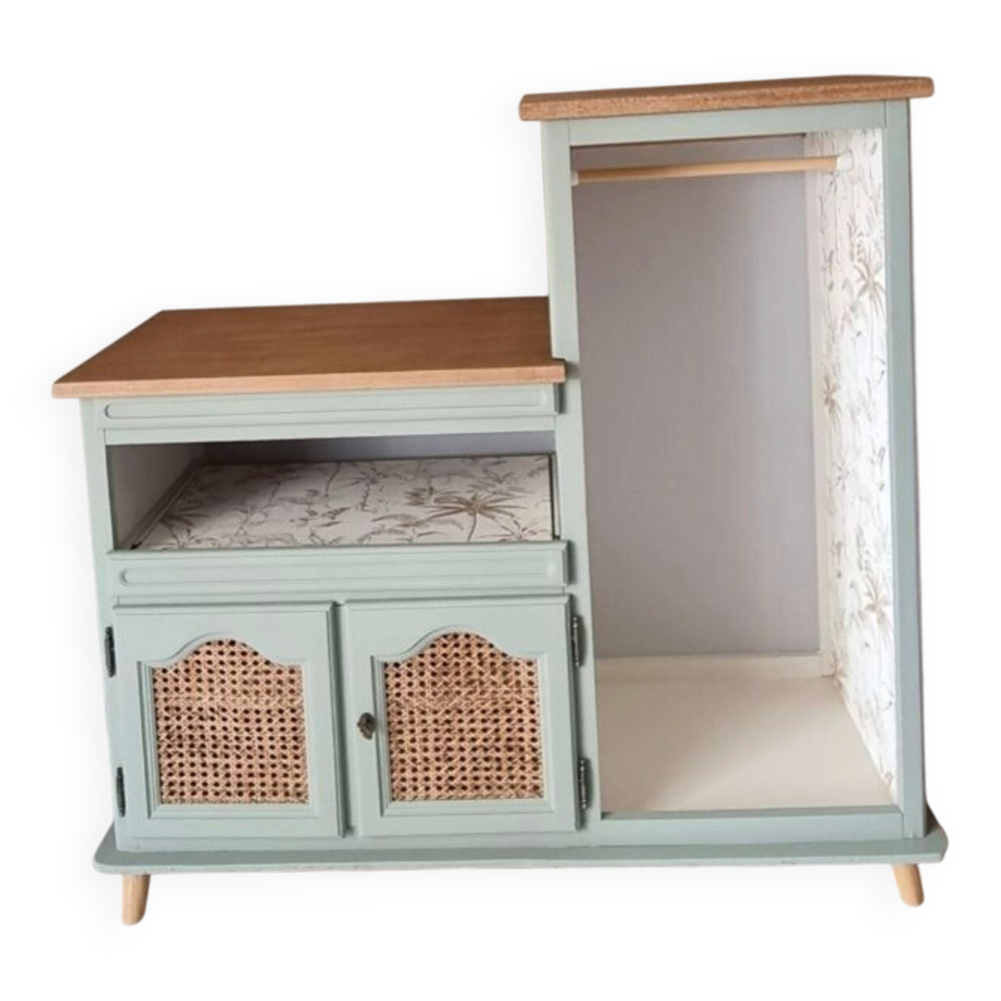 Children's wardrobe cupboard