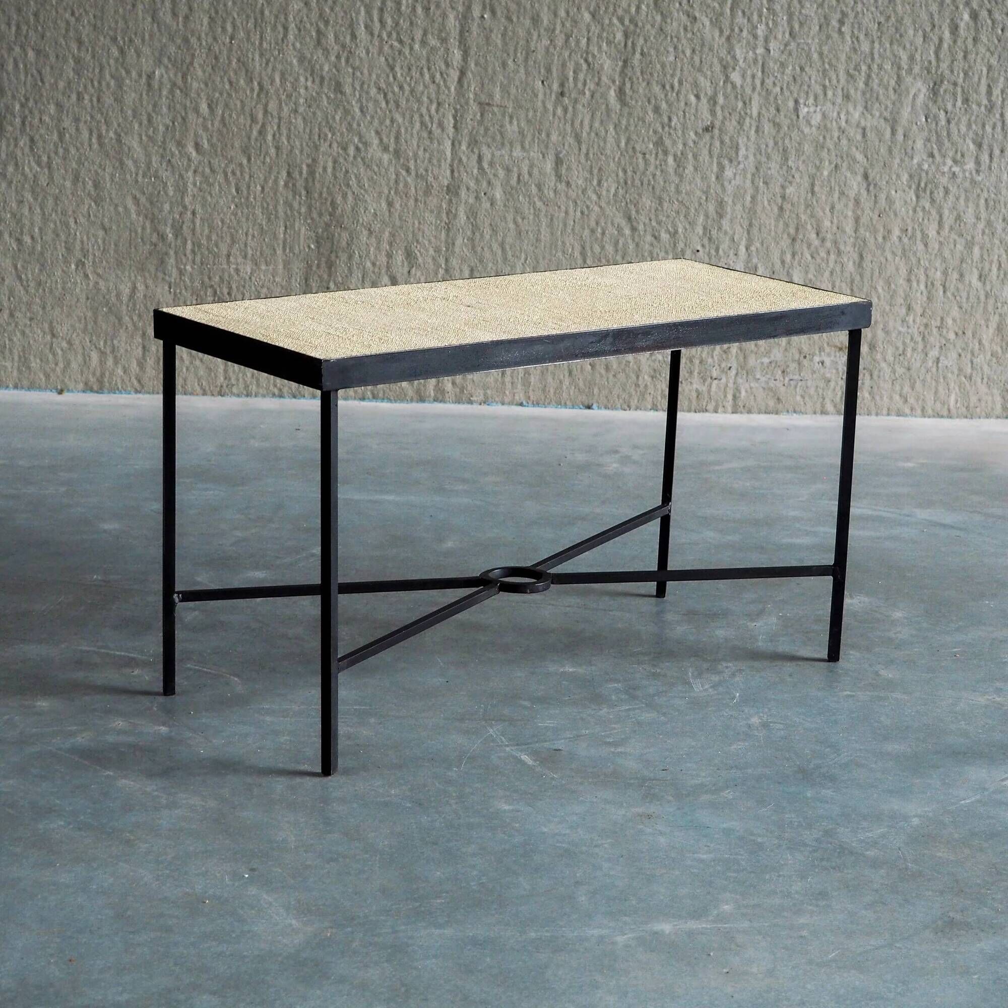 Set of 2 minimalist metal side tables with plaster-fiber tops
