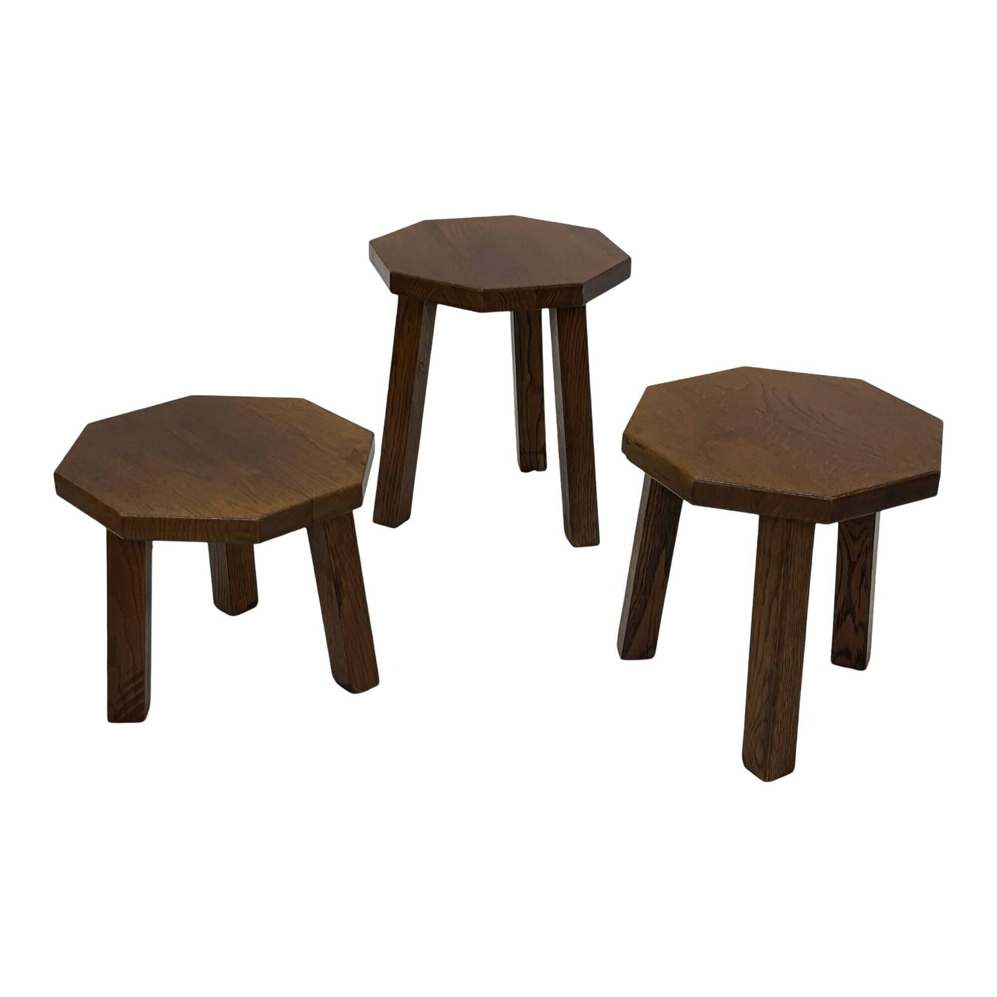 Tables d'appoint hexagonales brutalistes en chêne, années 1950, lot de 3