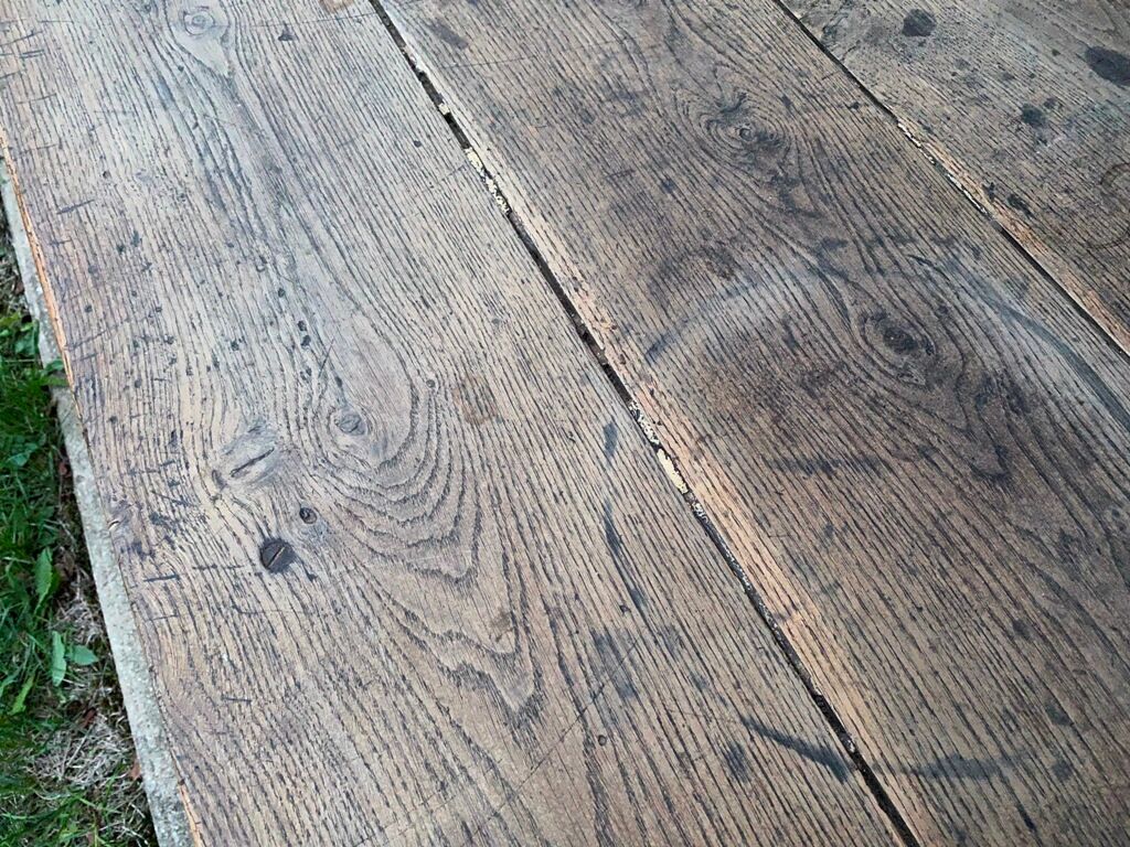 Farm table with 1 drawer