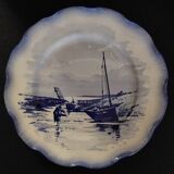 Sarreguemines earthenware plate with Marine decor late 19th century early 20th century