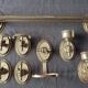 Ensemble de support salle de bain en métal et bronze vintage