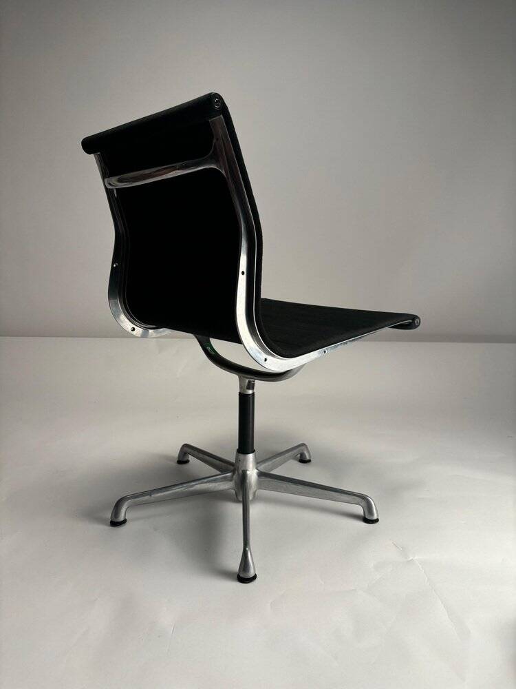 Model EA107 Desk Chair by Charles and Ray Eames for ICF De Padova, 1970s