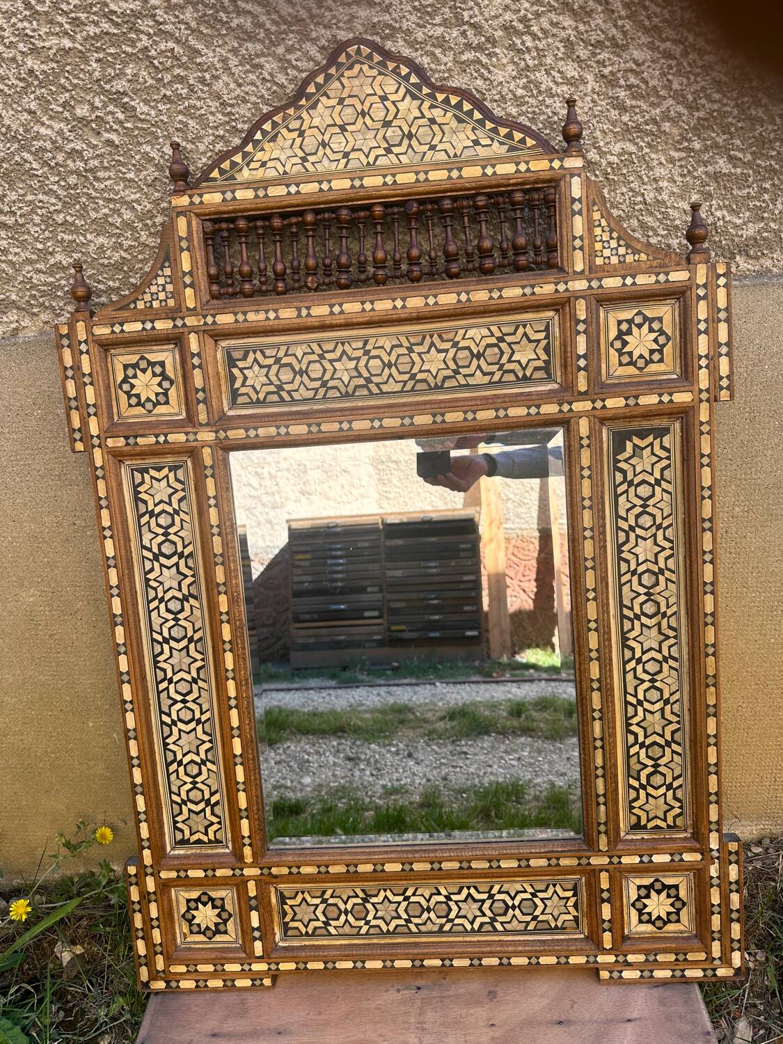 Syrian mirror