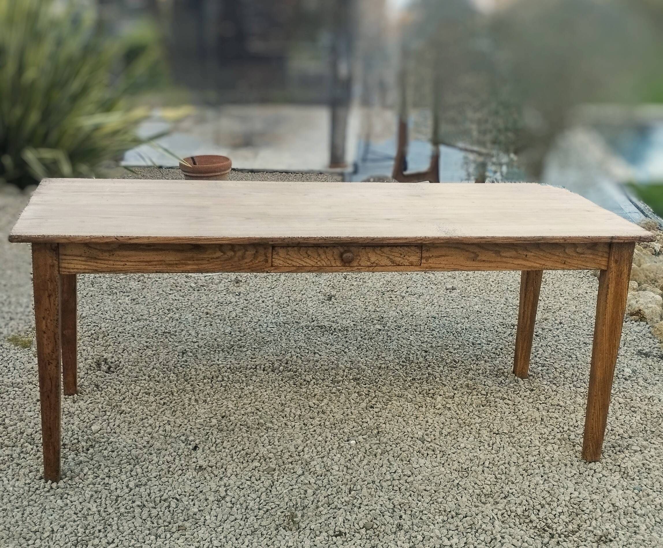 Table ferme chêne massif 80x185