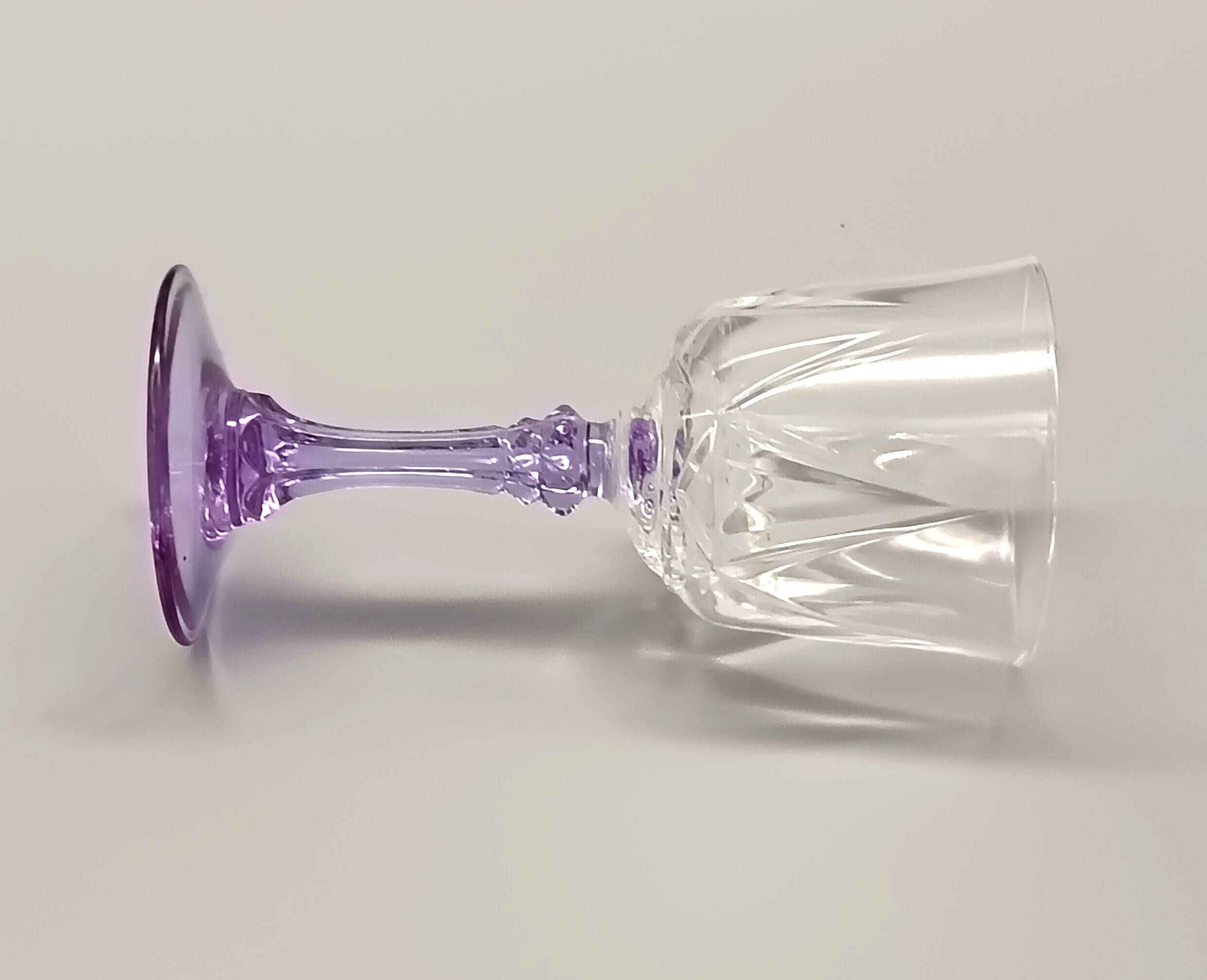 6 vintage purple stemmed liqueur glasses from France, Arques crystal