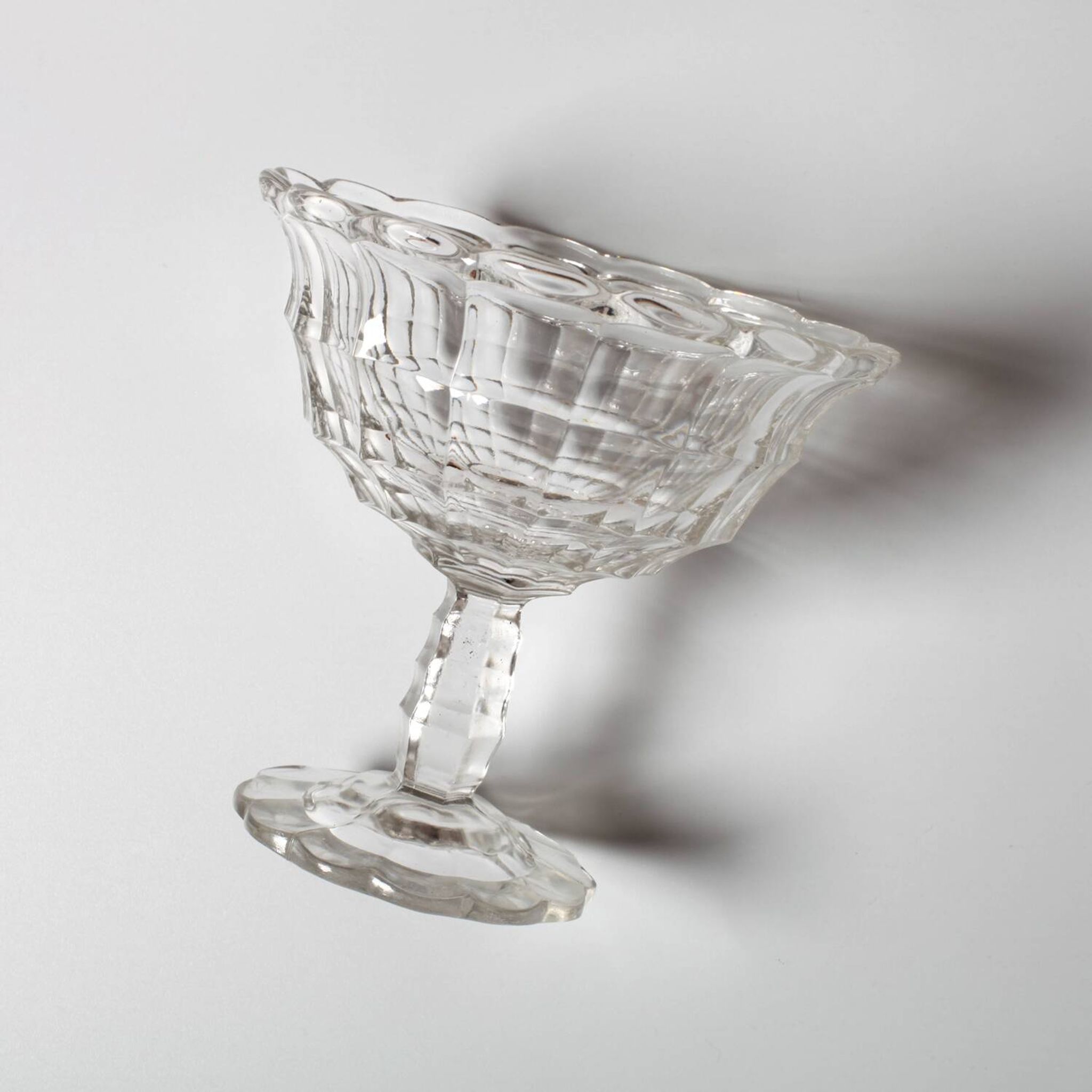 Rare Vintage Glass Pedestal Bowl: Rudolf Schröter Inwald Lord Design / 1935