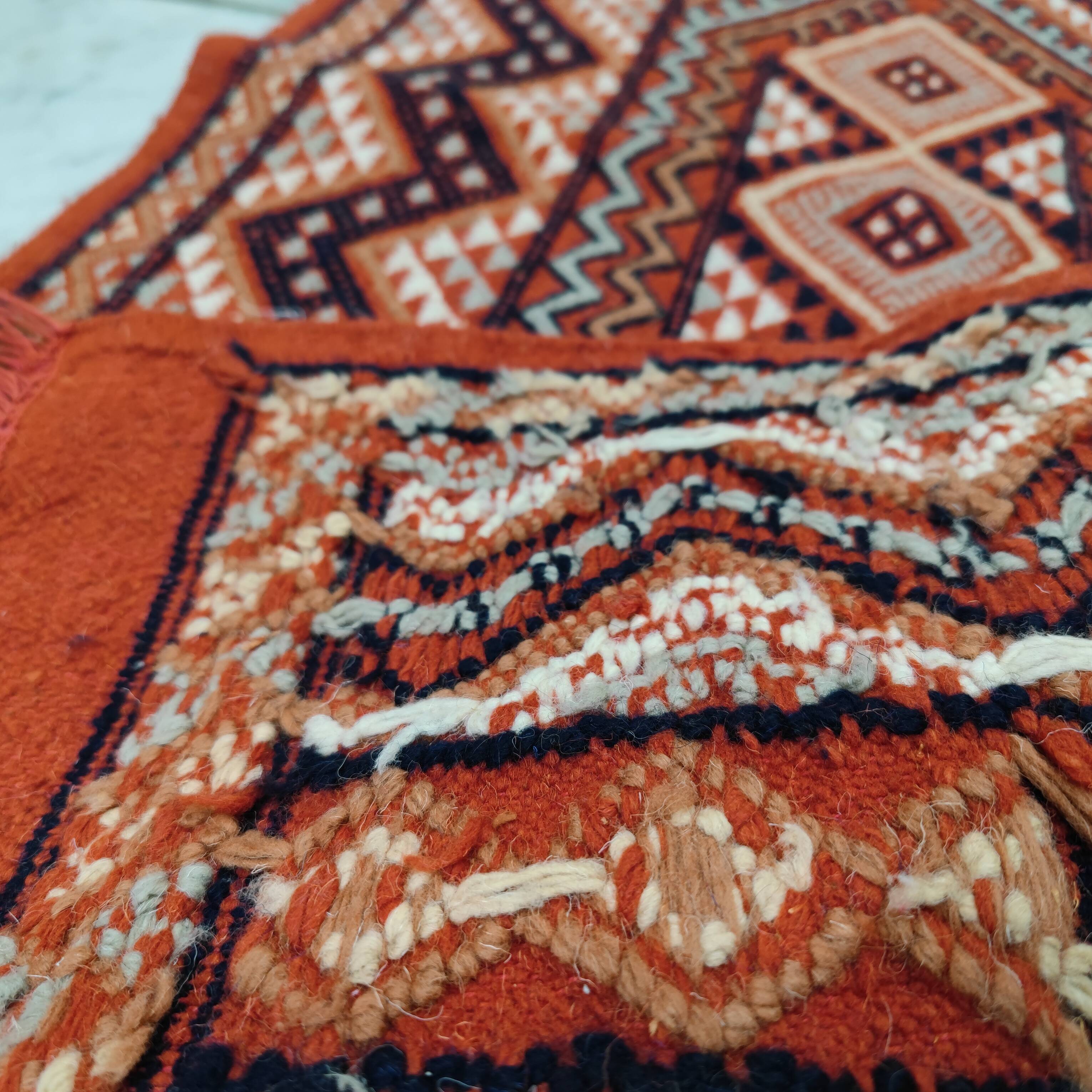 Hand-woven margoum rug in natural wool