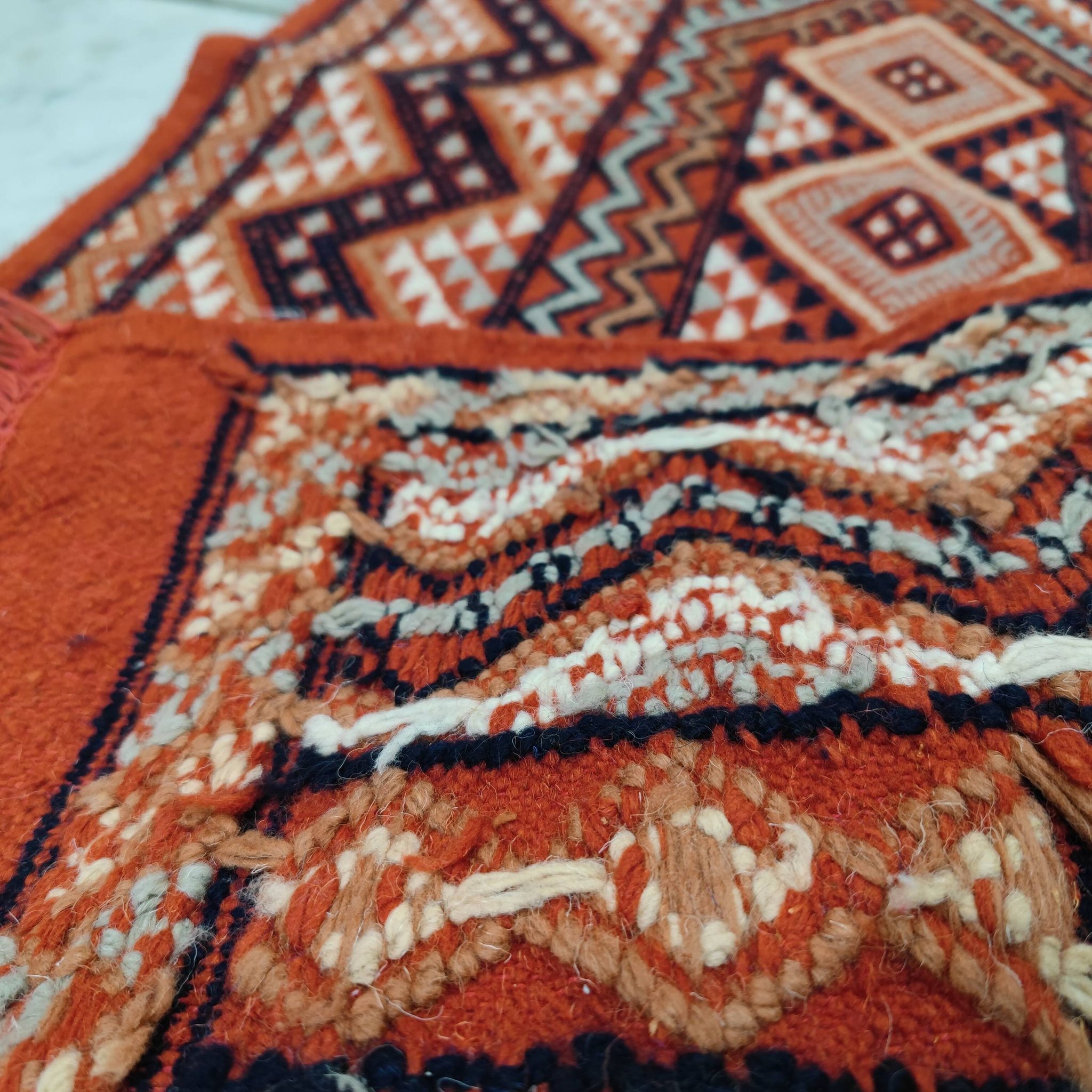 Hand-woven margoum rug in natural wool