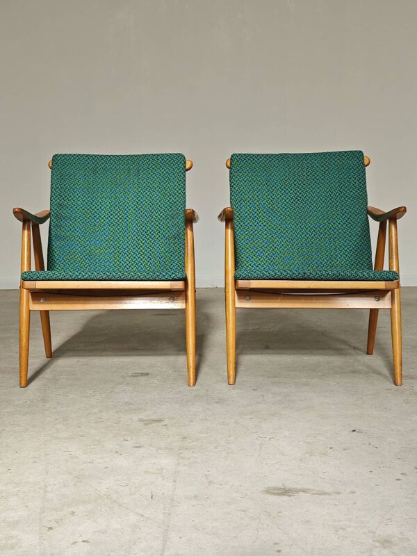 Paire de fauteuils Thonet Boomerang par Antonin Suman pour TON 1960