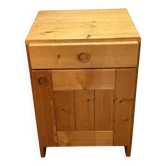 Chevet / petite commode en pin Charlotte Perriand Les Arcs