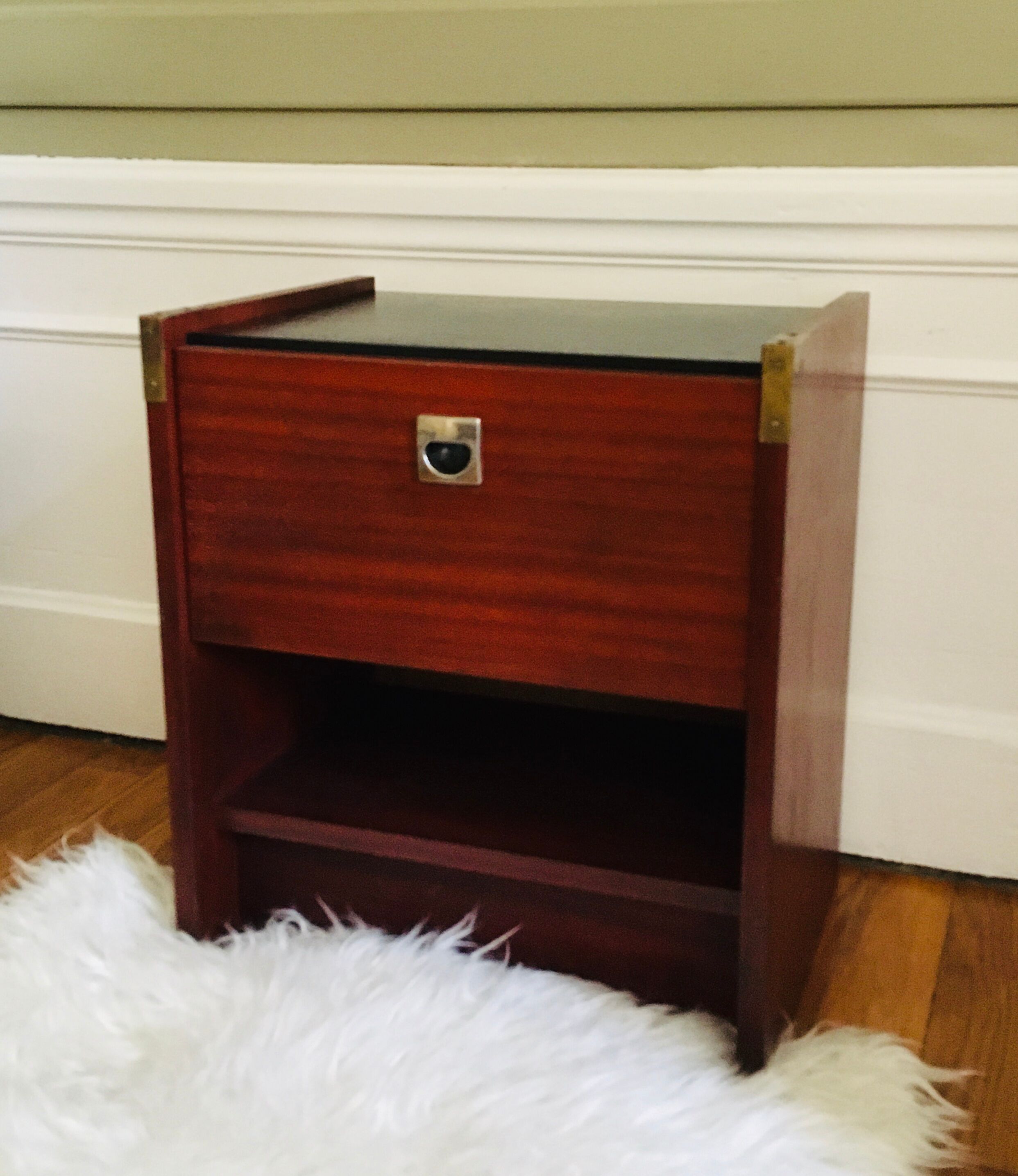 70s bedside called "boat"