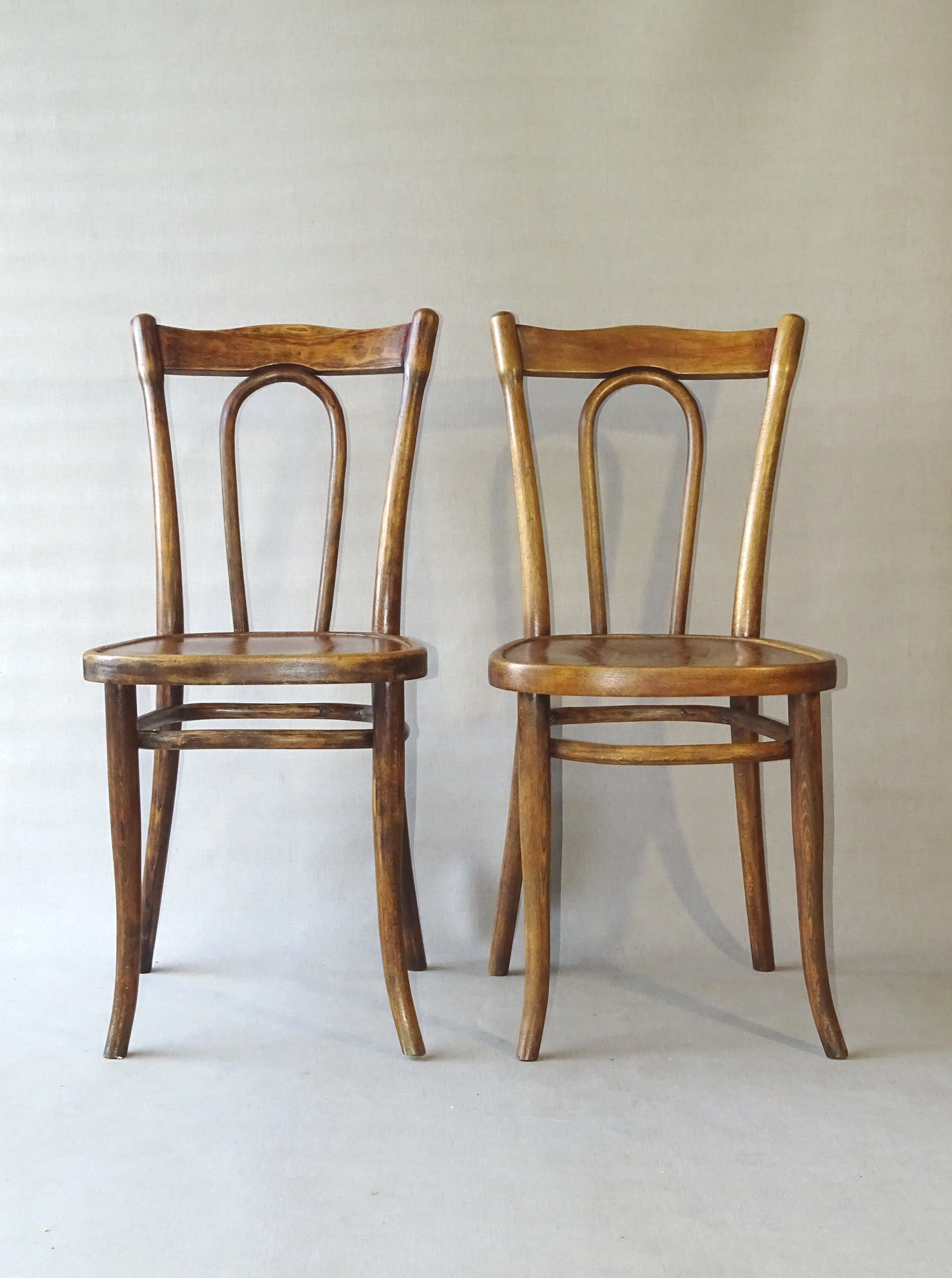 2 Thonet chairs n°206 circa 1910 Art nouveau seats