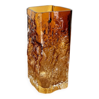 Mid-century modern glass vase by Kai Blomqvist for Kumela, Finland, 1960s.