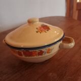 Enameled teapot and sugar bowl
