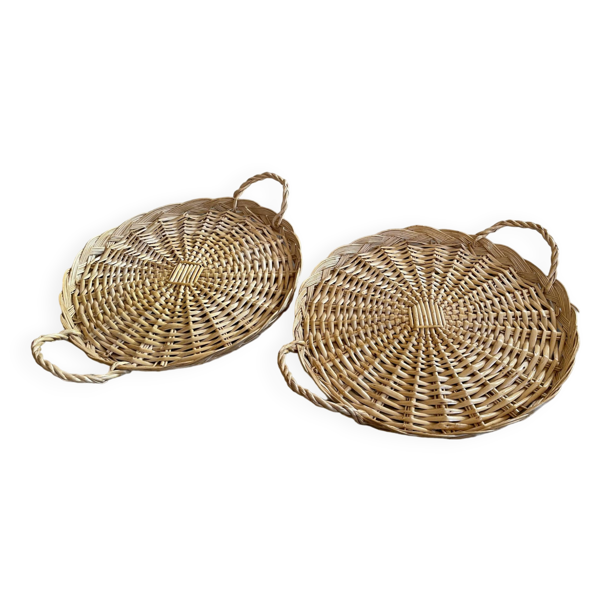 Set of 2 wicker trays