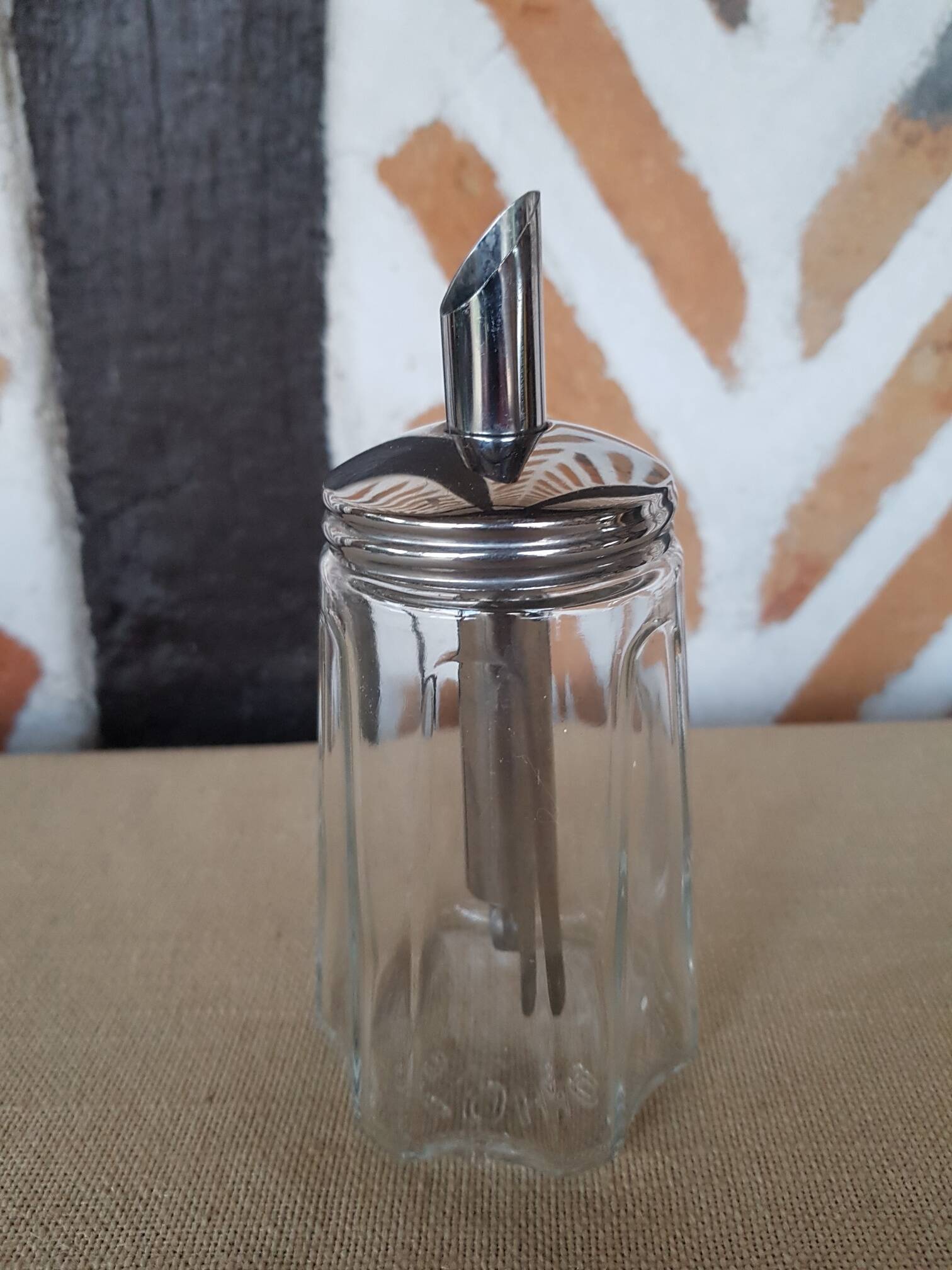 Sucrier vintage verre avec bec verseur