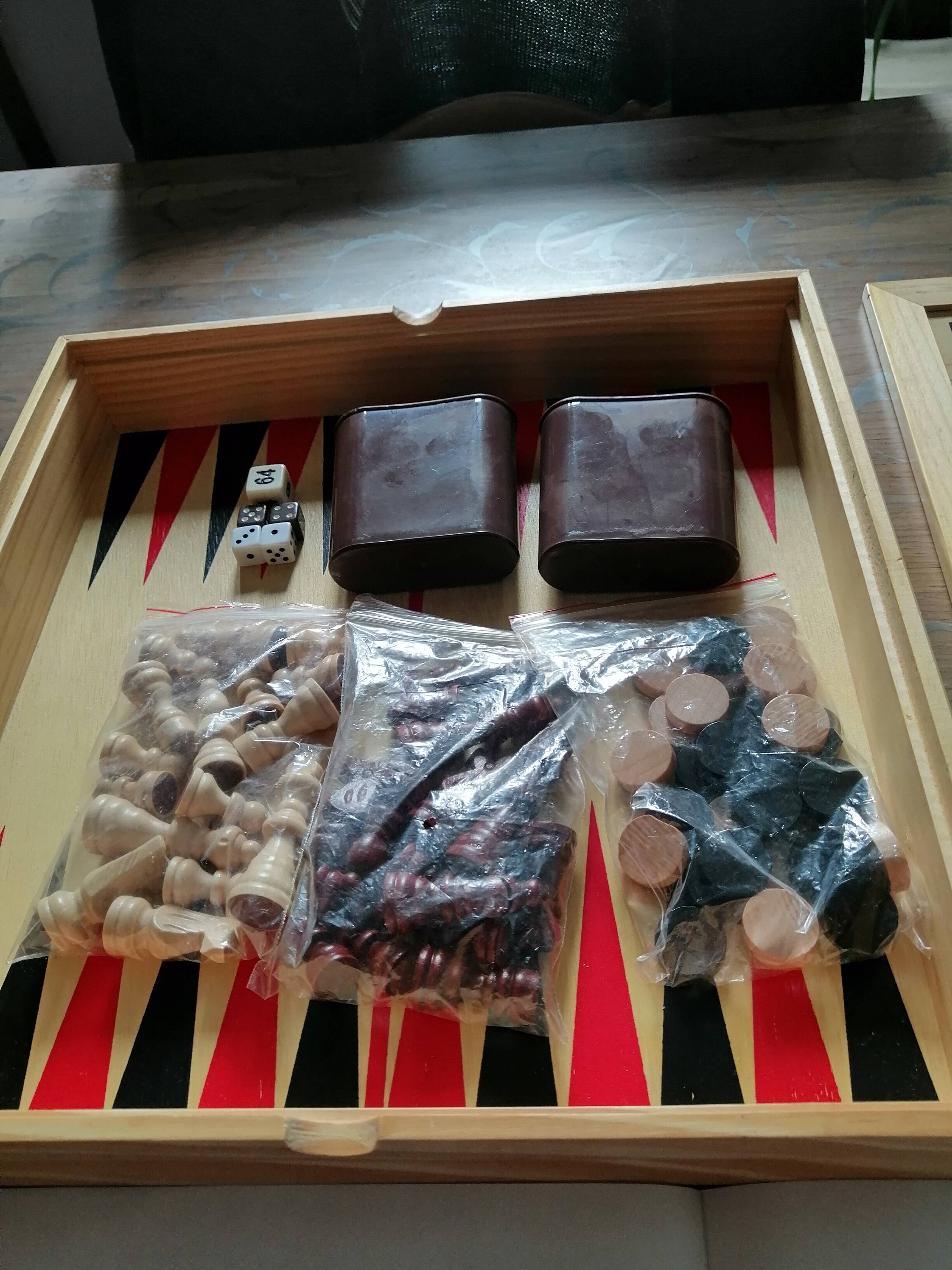 Board game set: checkers - chess - backgammon