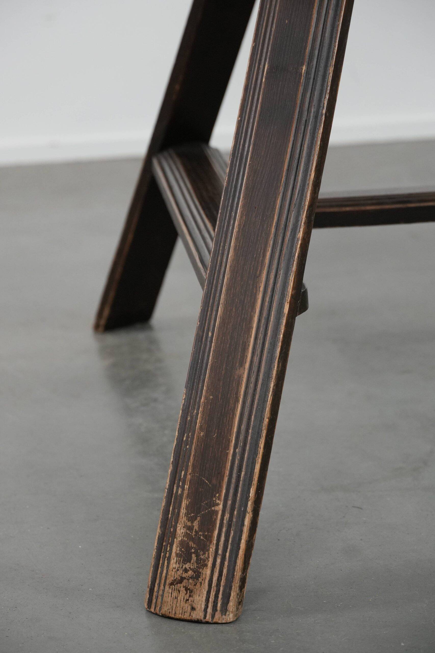 Dutch dining table/folding table from the 20th century 105cm diameter