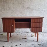 Vintage Scandinavian desk 1977