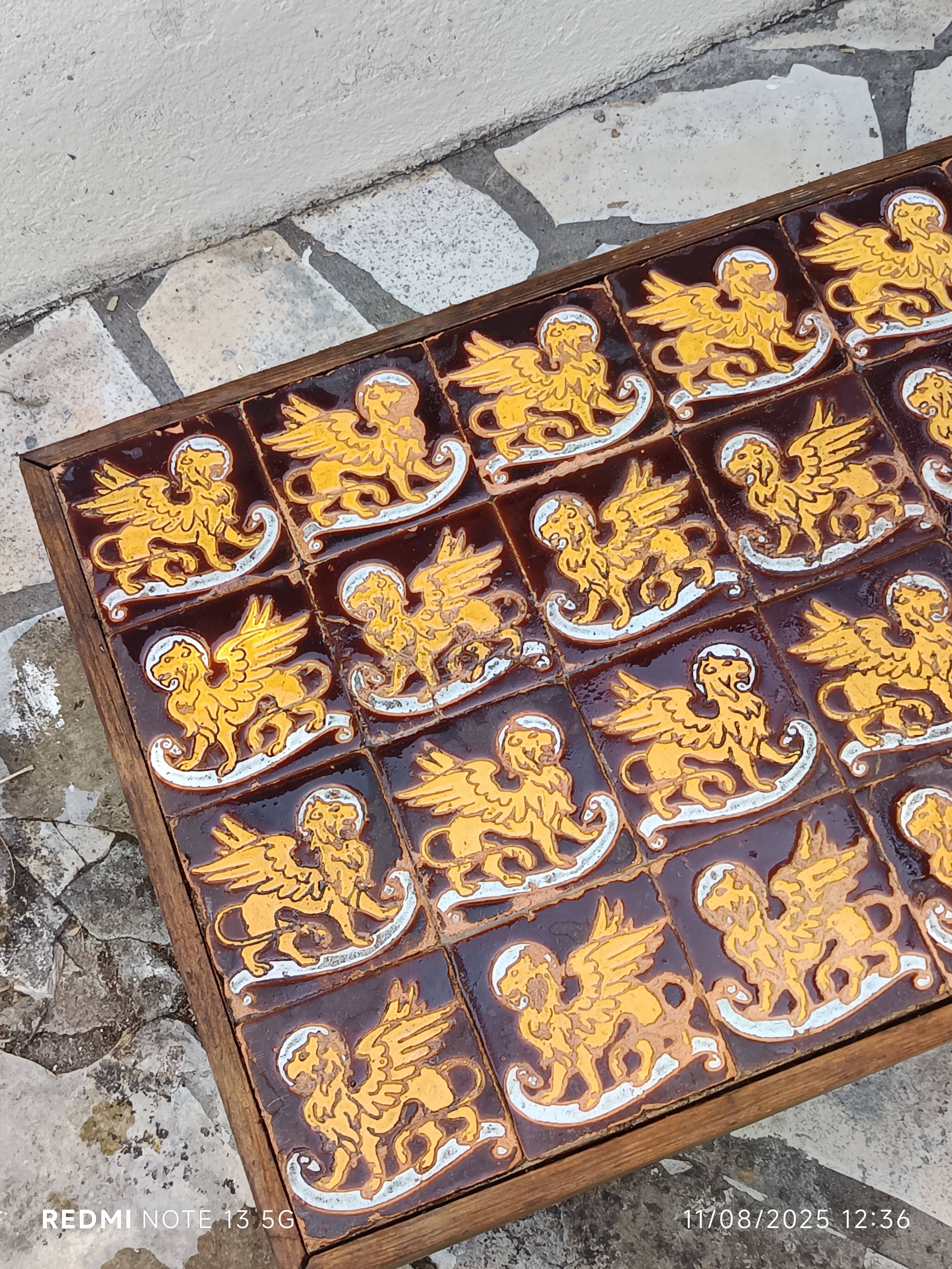 Vintage ceramic coffee table – Heraldic griffon decor – 1970