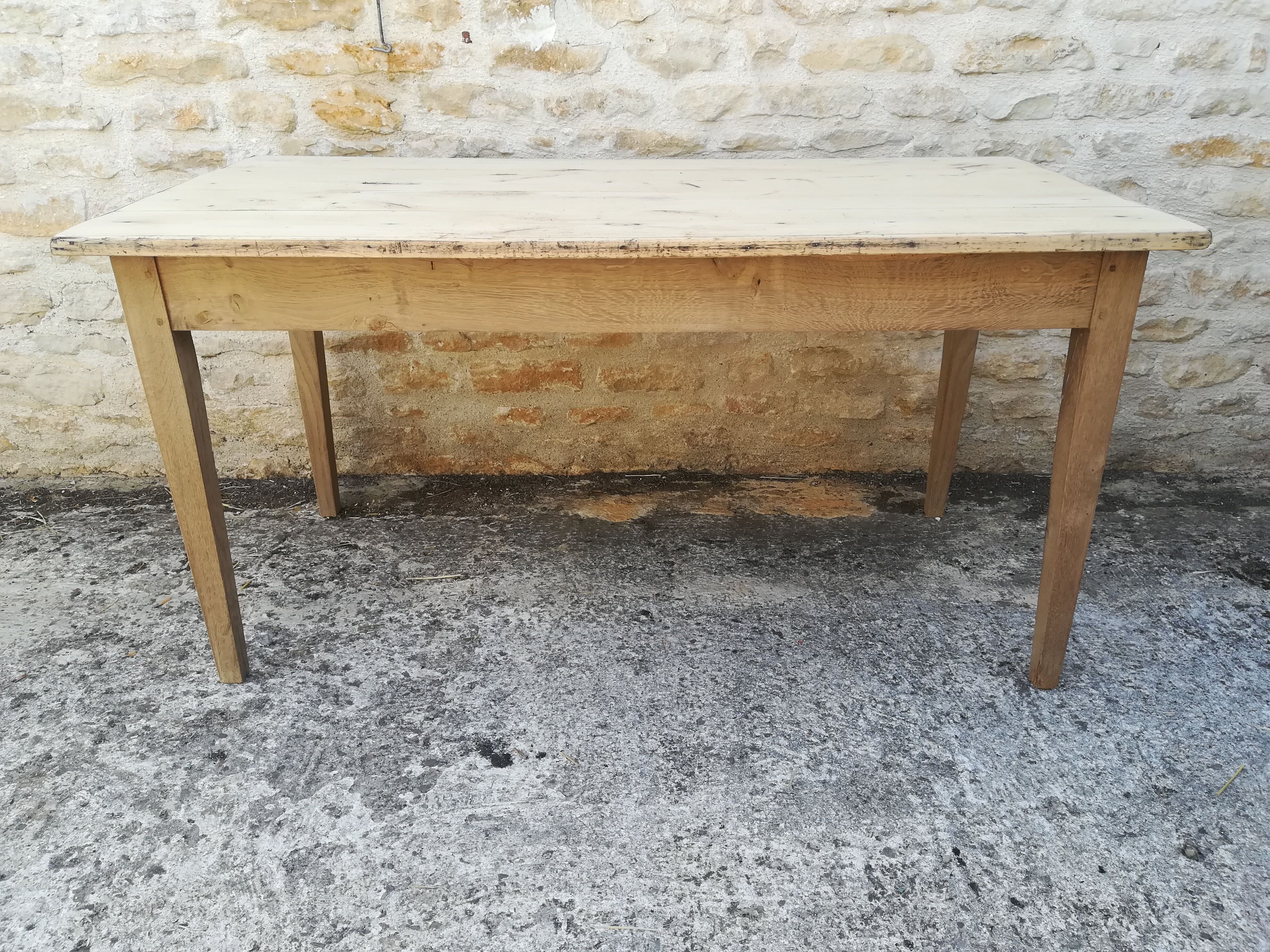 Farmhouse table