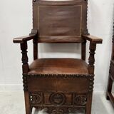 Pair of Renaissance style armchairs in walnut, 20th century