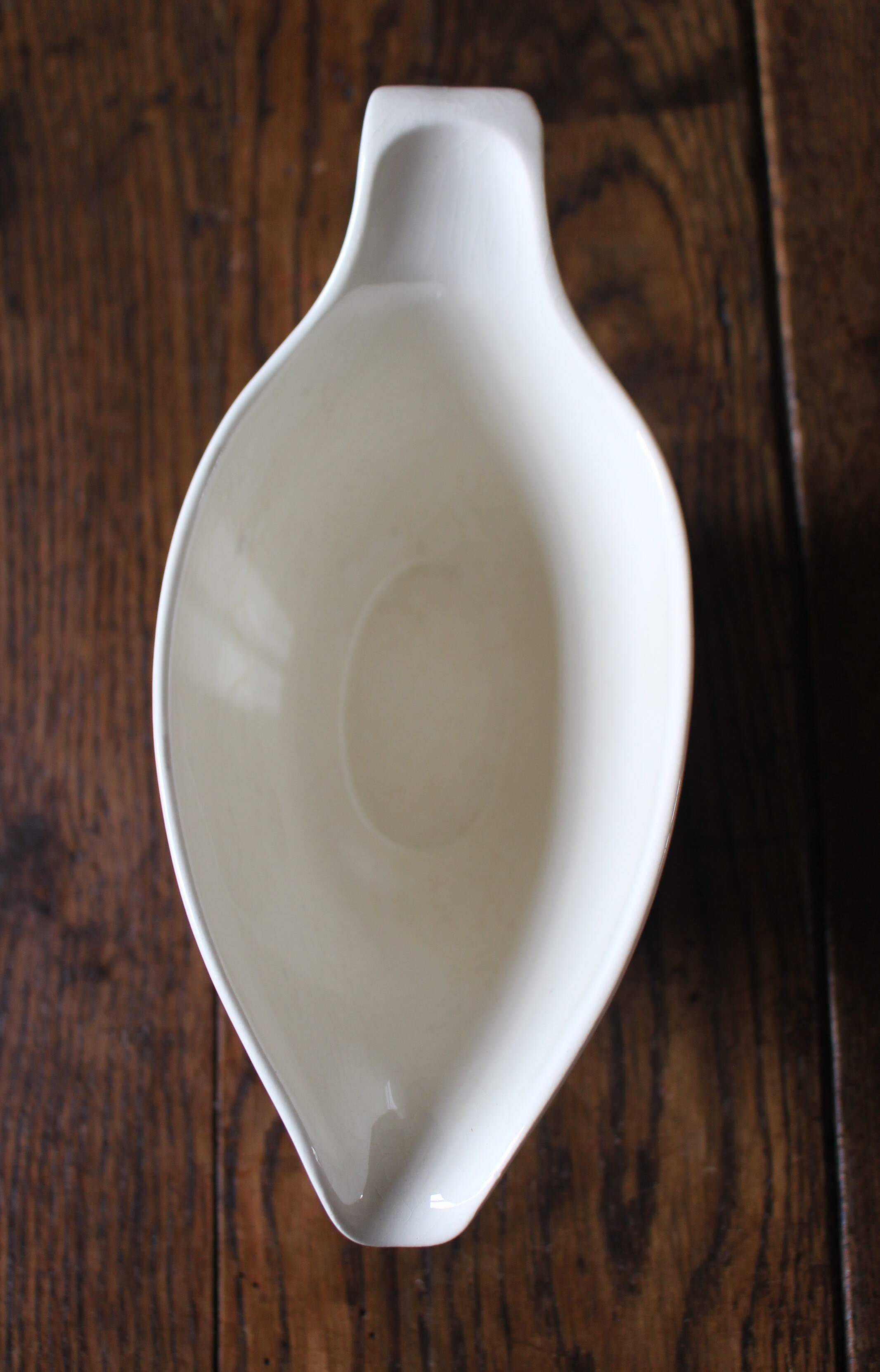 Villeroy & Boch pink gravy boat