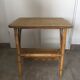 Table de chevet en rotin vintage