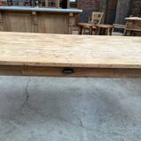 Grande table pieds fuseaux Début XXème