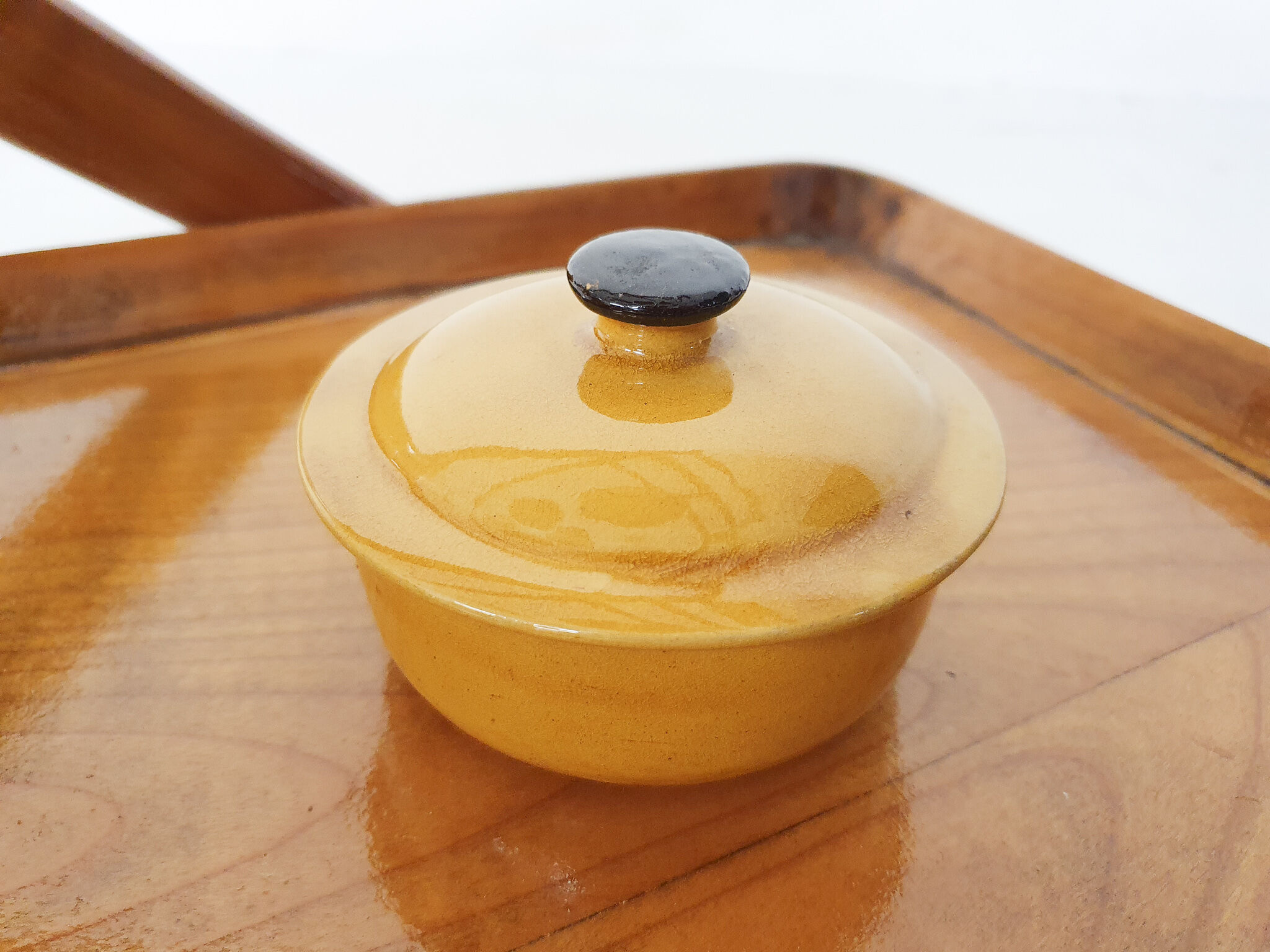 Vaisselle en porcelaine ocre de Roger Mourre pour Dieulefit, France années 1950