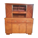 Buffet 50s with showcase