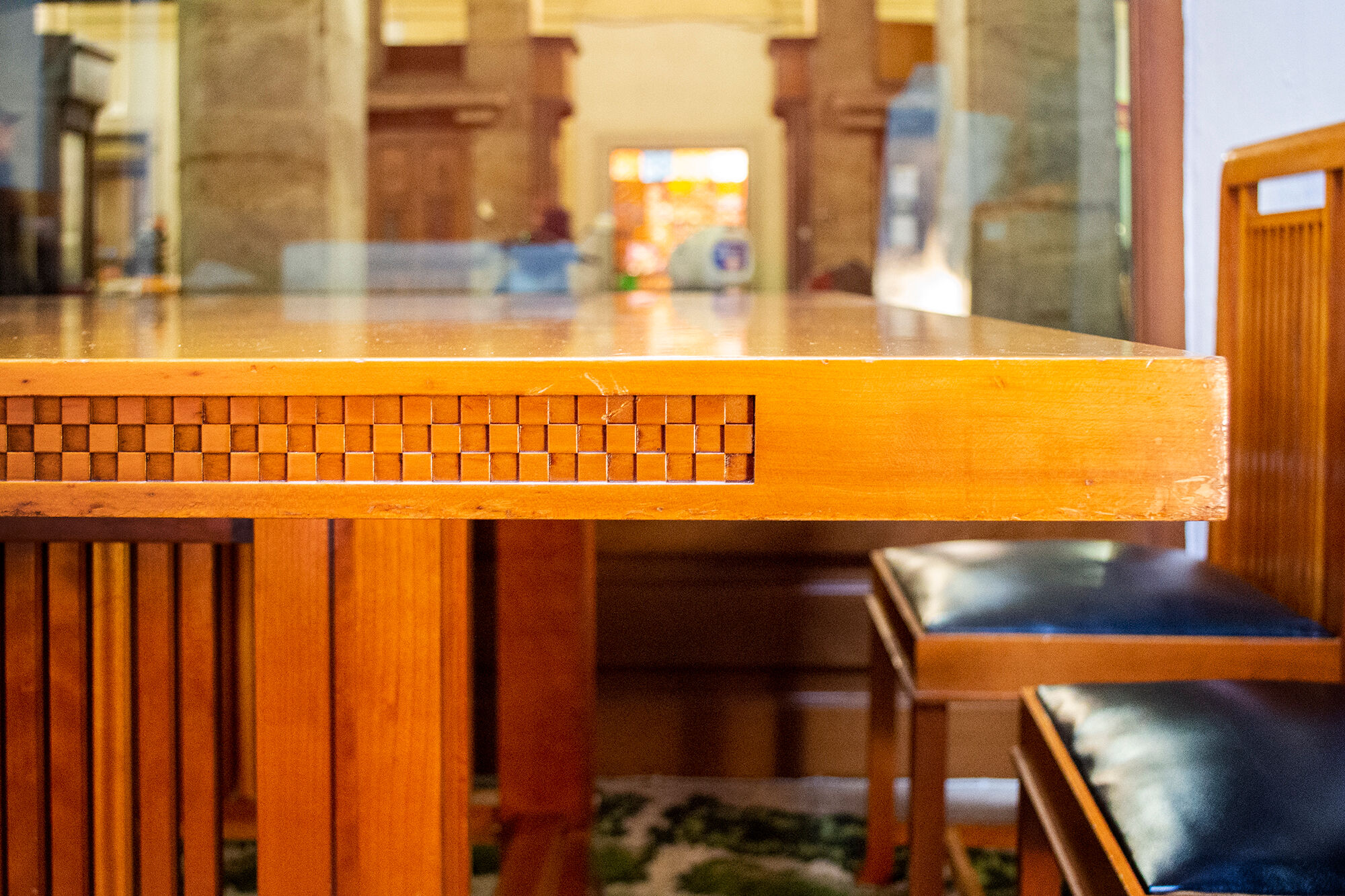 Table 615 Husser by Frank Lloyd Wright for Cassina, Italy 1992