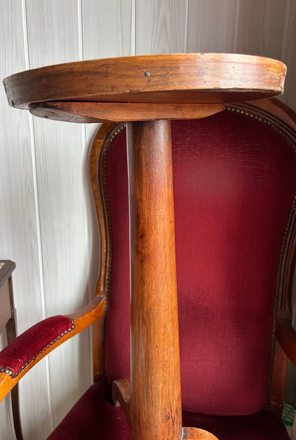 Old Empire period side table / stool