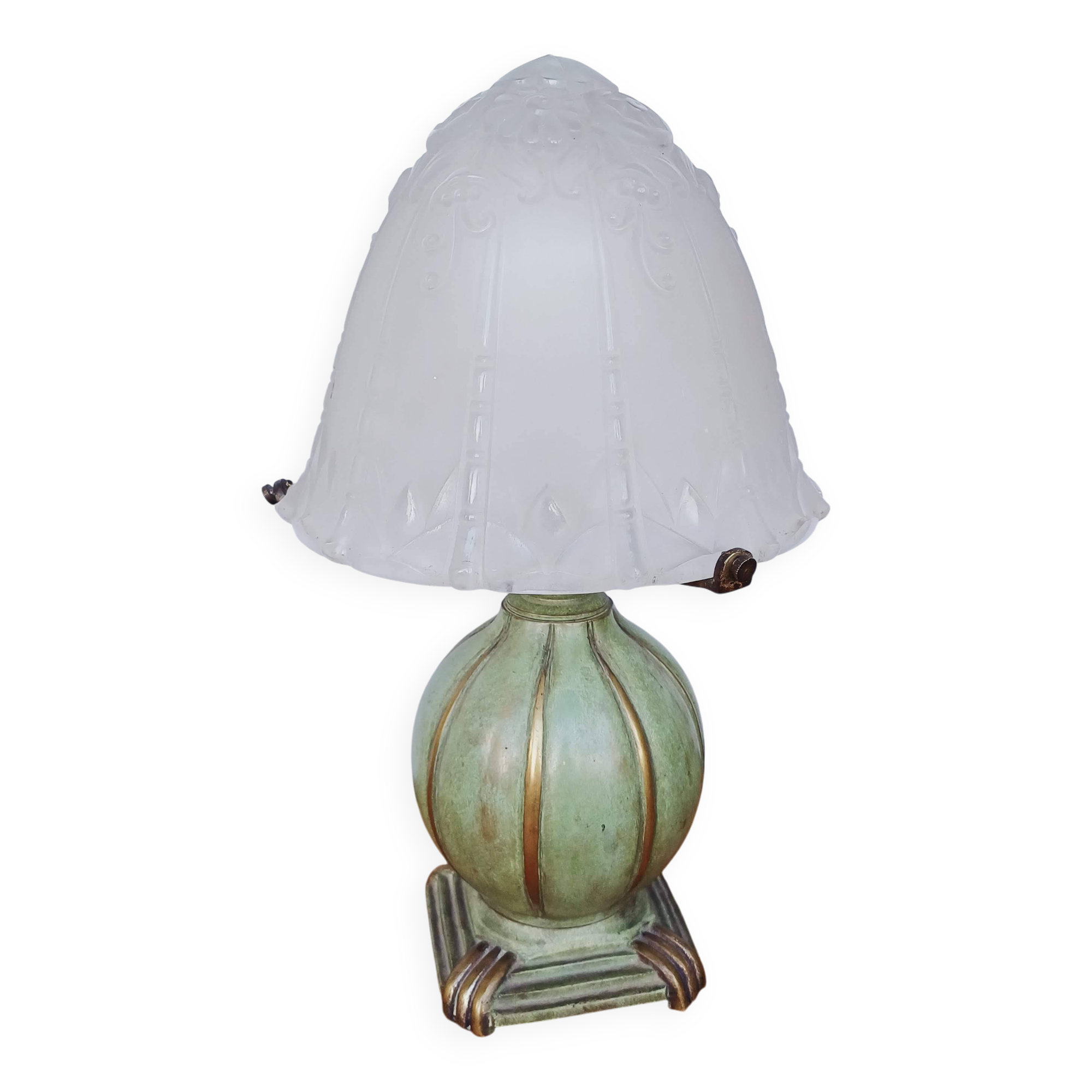 Art nouveau bronze lamp signed Albert Marionnet (1852-1910)