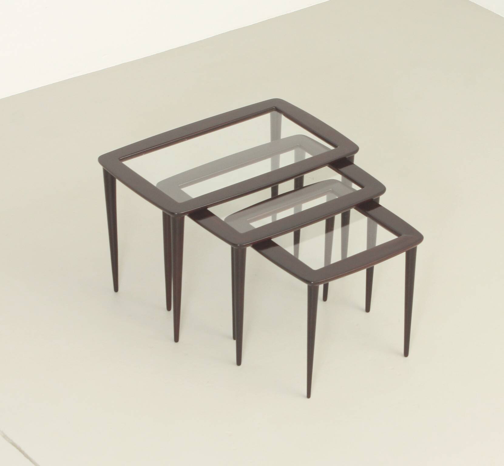 Set of nesting tables by Ico Parisi for De Baggis, Italy, 1955.