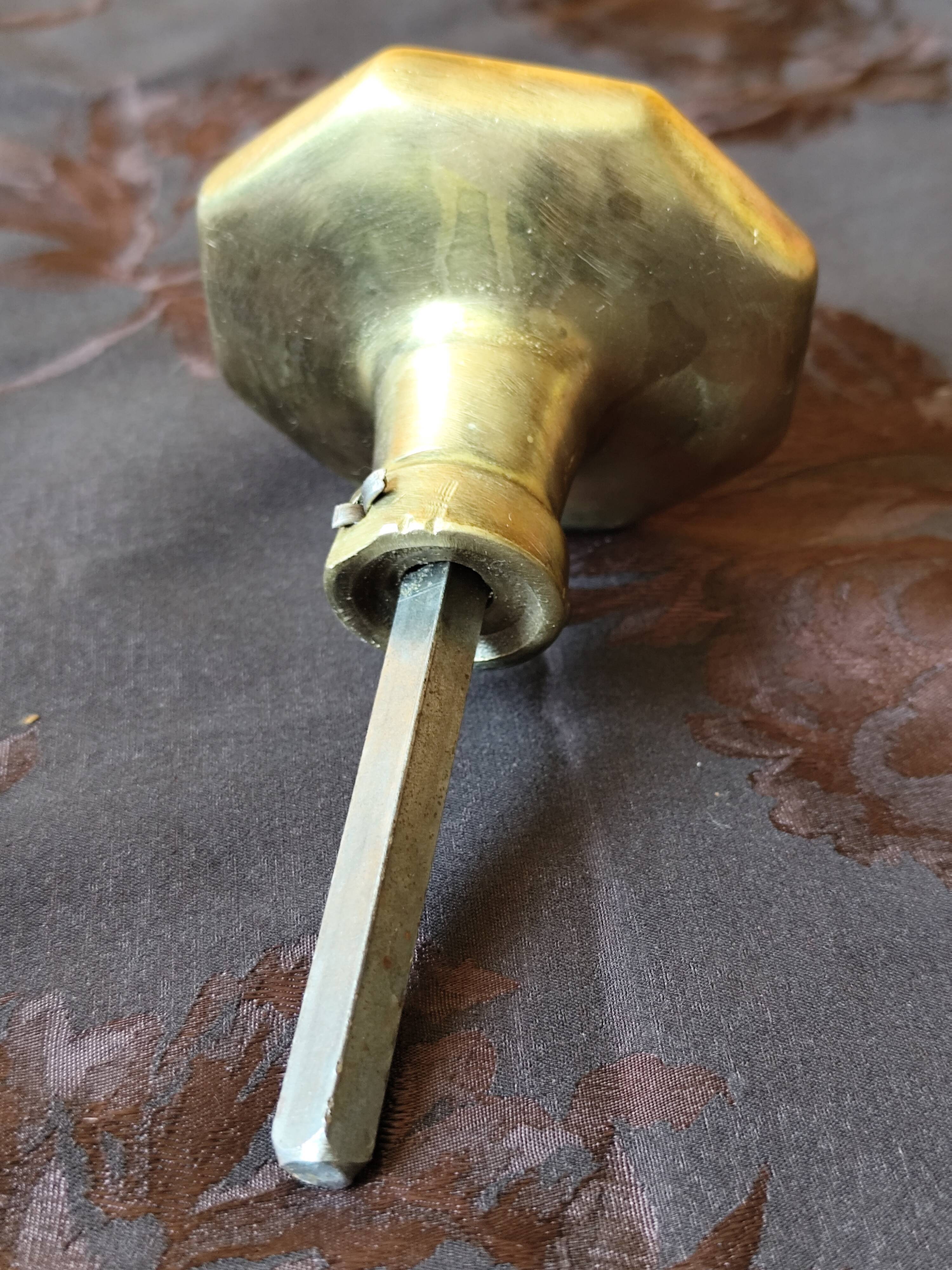 Poignée de porte octogonale en laiton style Louis Philippe-Restauration