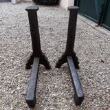 Paire de chenets en fer forgé