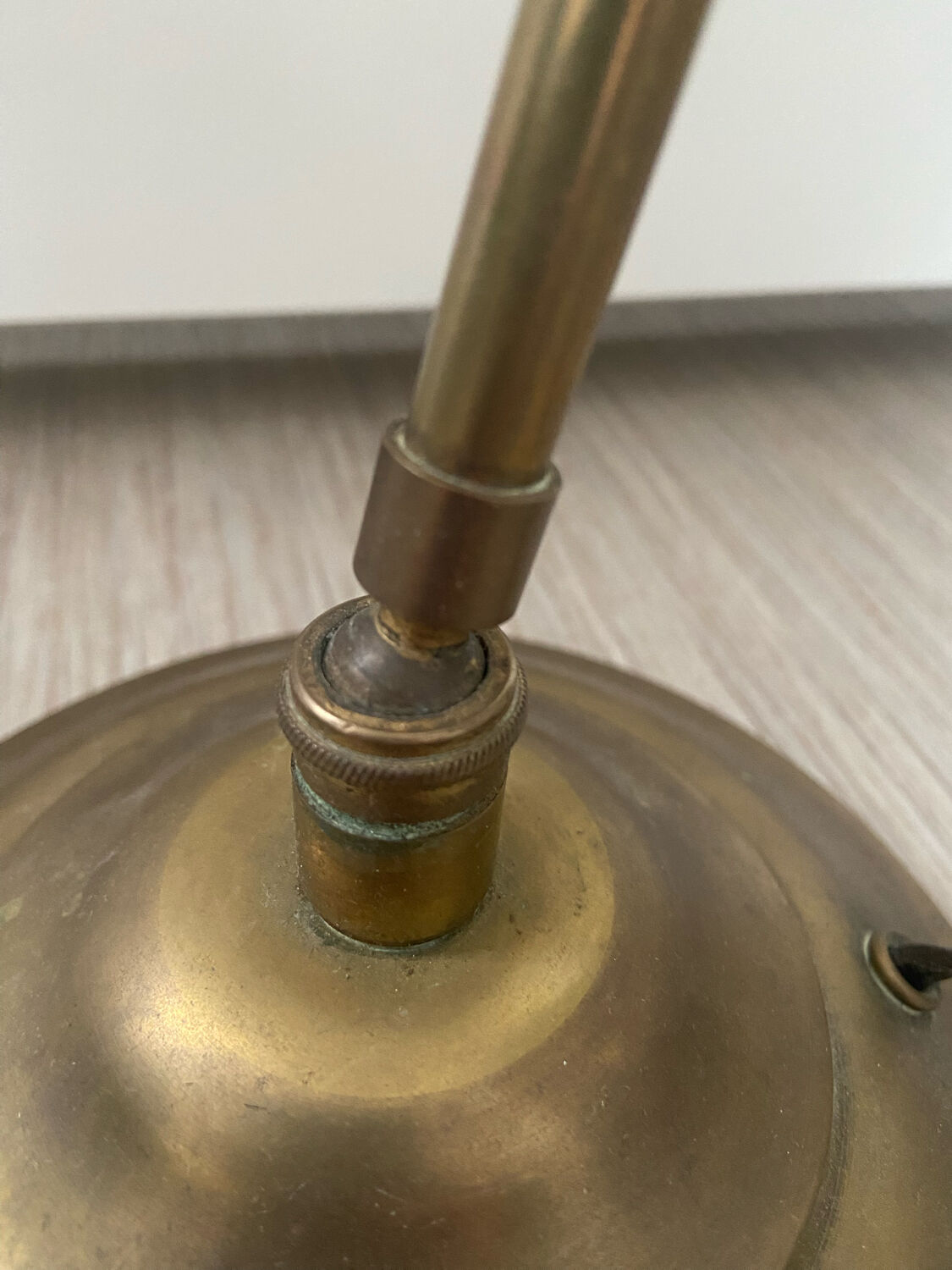 Bronze lamp